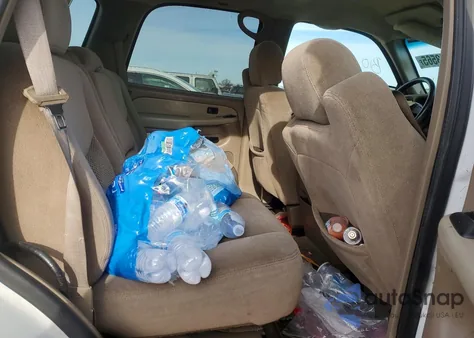 2003 Chevrolet Tahoe K1500 z USA, uszkodzony, nr VIN 1GNEK13Z93R125442